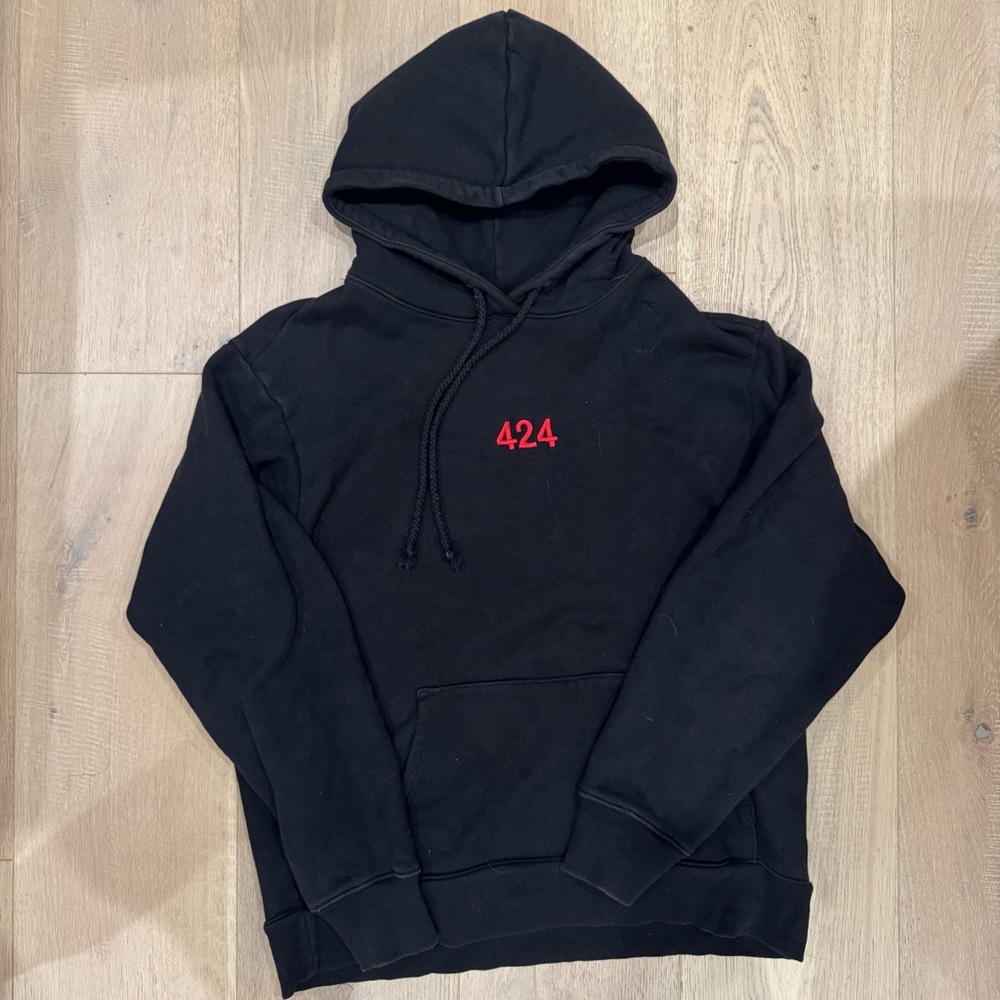 424 Black Hoodie w/ stitched graphic